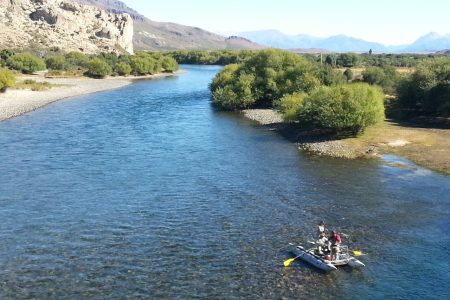 Work Independently for Foreign Tourists in Argentina