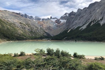 HIKING TO LAGUNA ESMERALDA